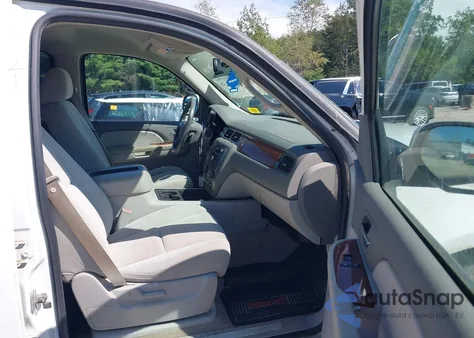 2007 GMC Yukon Xl 1500 Sle from USA, damaged, VIN 1GKFK16377J222703